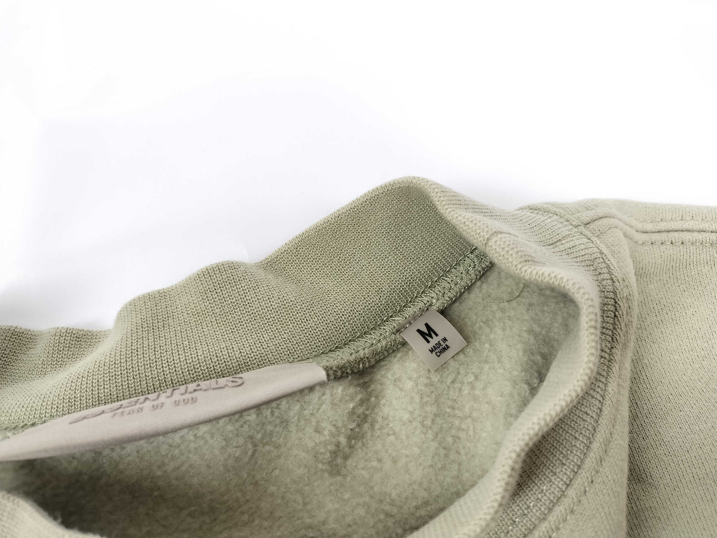 ESSENTIALS Sweatshirt Tops