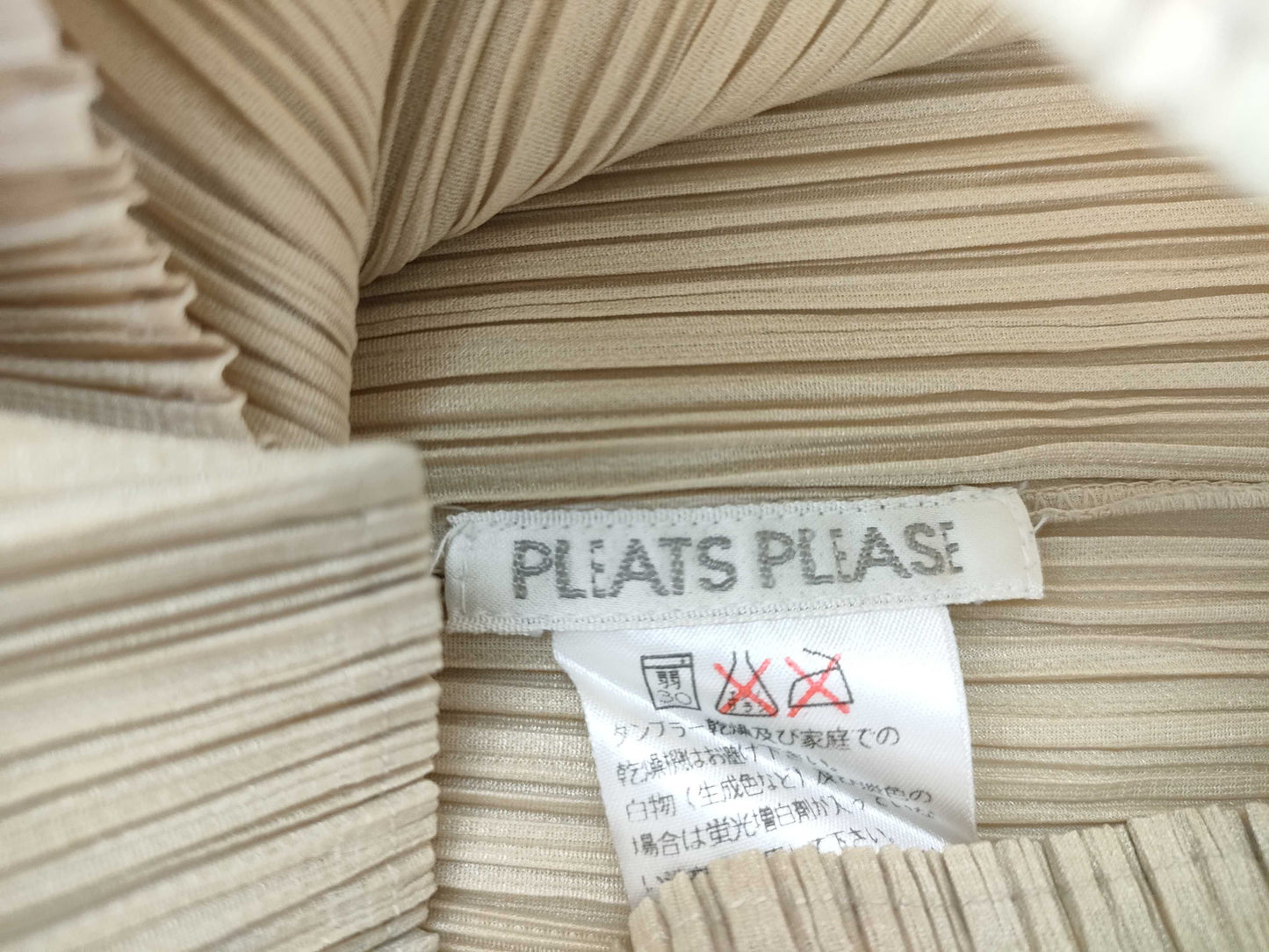 PLEATS PLEASE PLEATS PLEASE Top One-Button Shirt Beige Tops