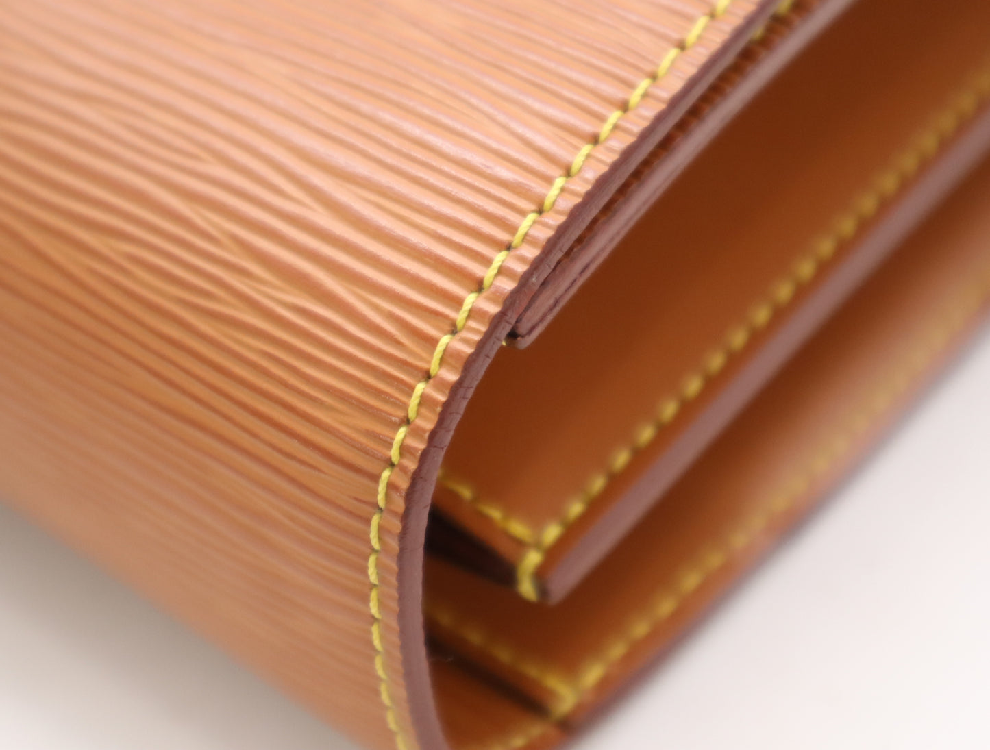 LOUIS VUITTON M54418 EpiServiette Ambassador Zipang Gold Business Bag with 2 Keys