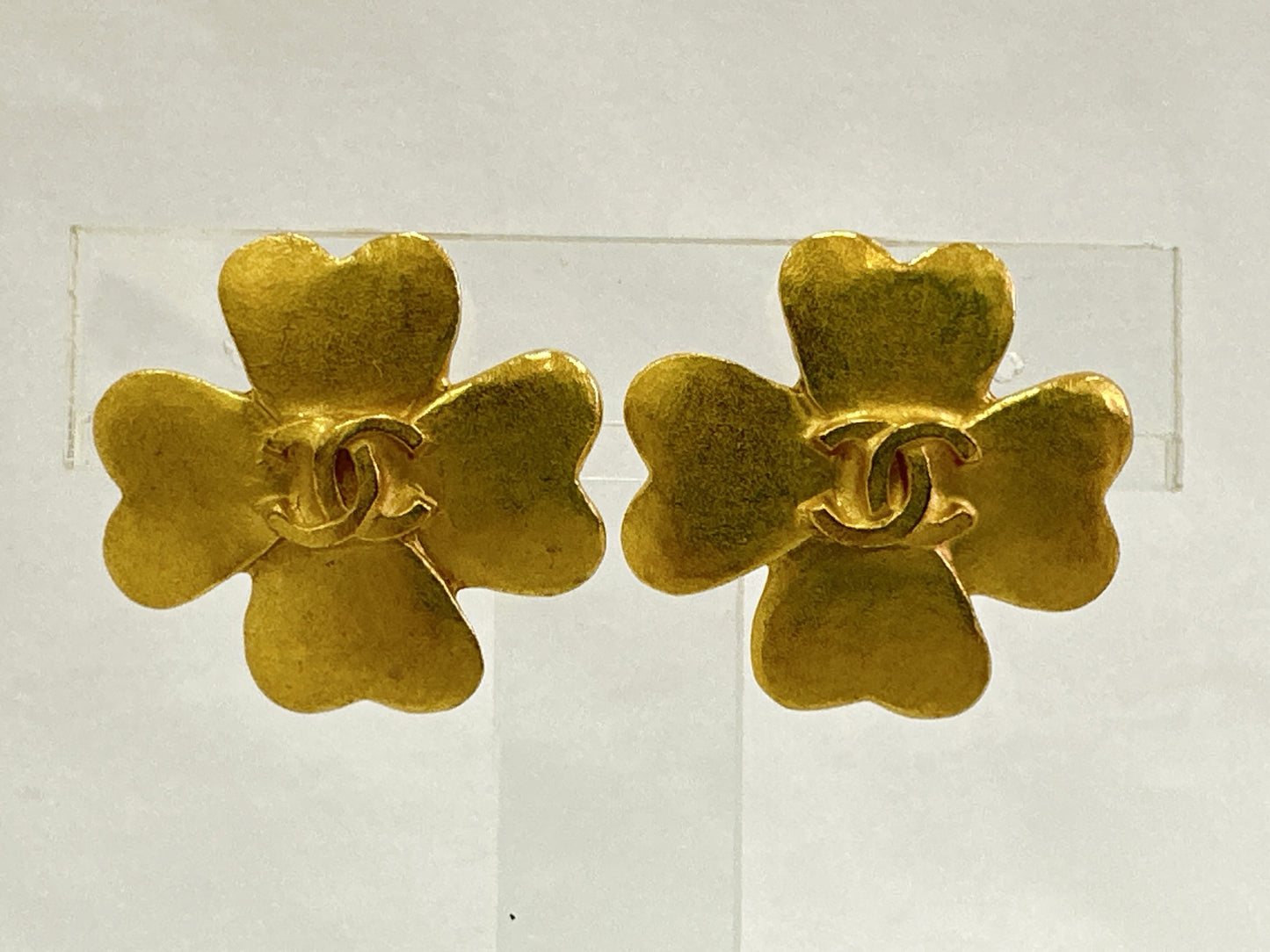 CHANEL Coco Mark Earrings 95P Earrings