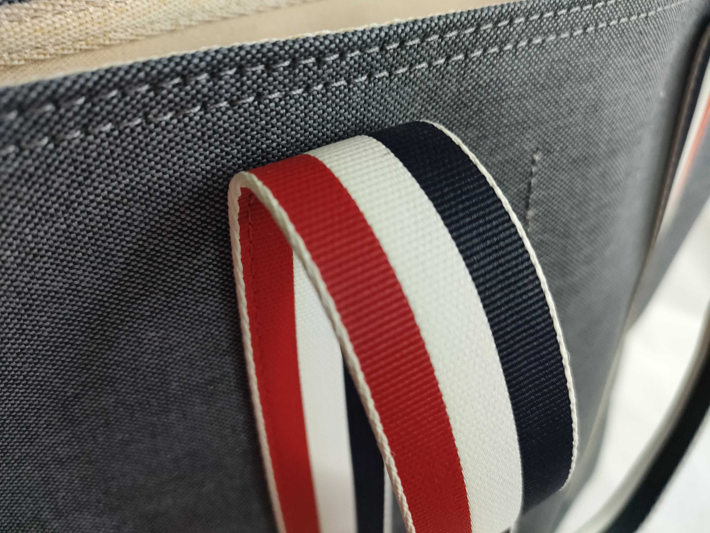 . Tote bag