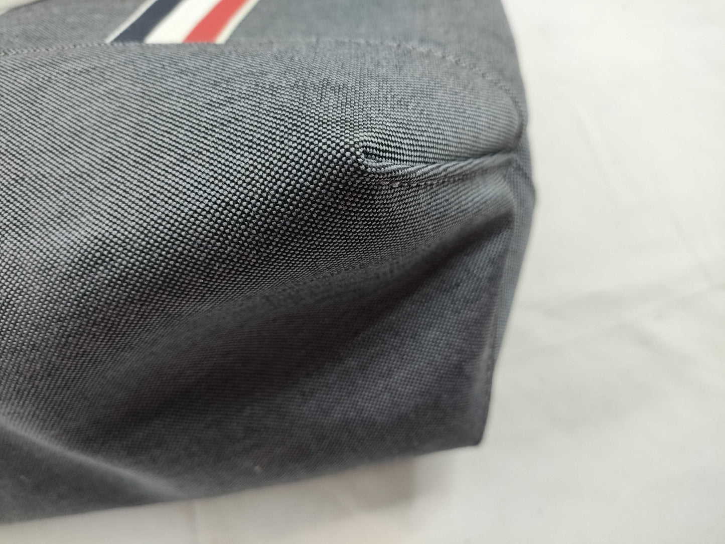 . Tote bag