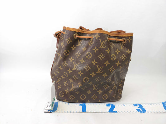 LOUIS VUITTON Monogram Petit Noe M42226 Shoulder Bag