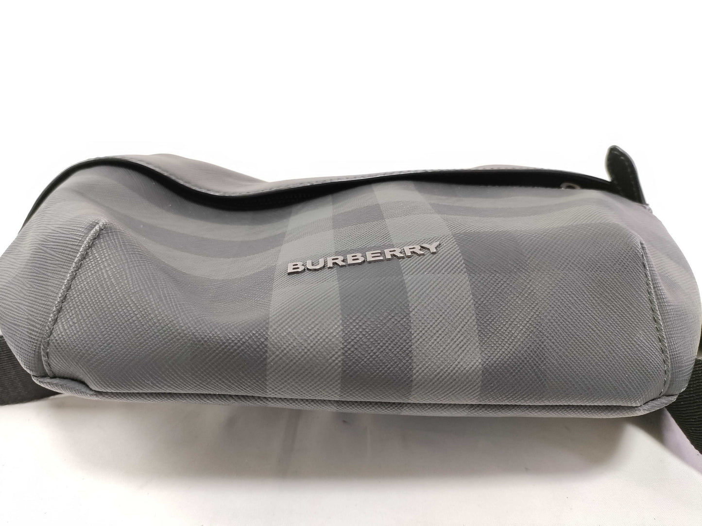 BURBERRY FR - buberry bum black leather bag waist bag