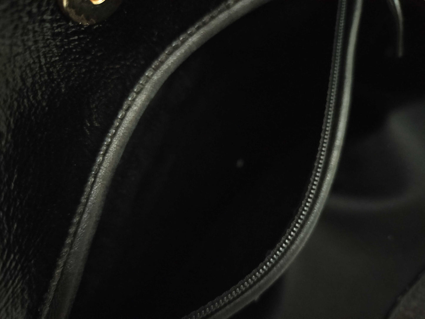 Yves Saint Laurent Patent Leather Tote Bag Black 181235 Tote Bag