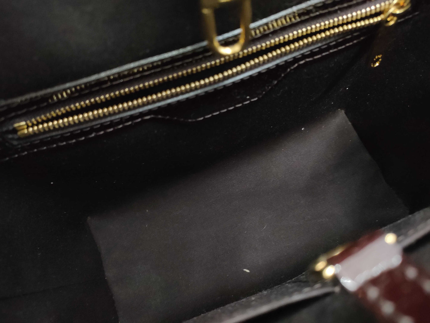 LOUIS VUITTON Vernis LV Vernis Avalon Tote Bag