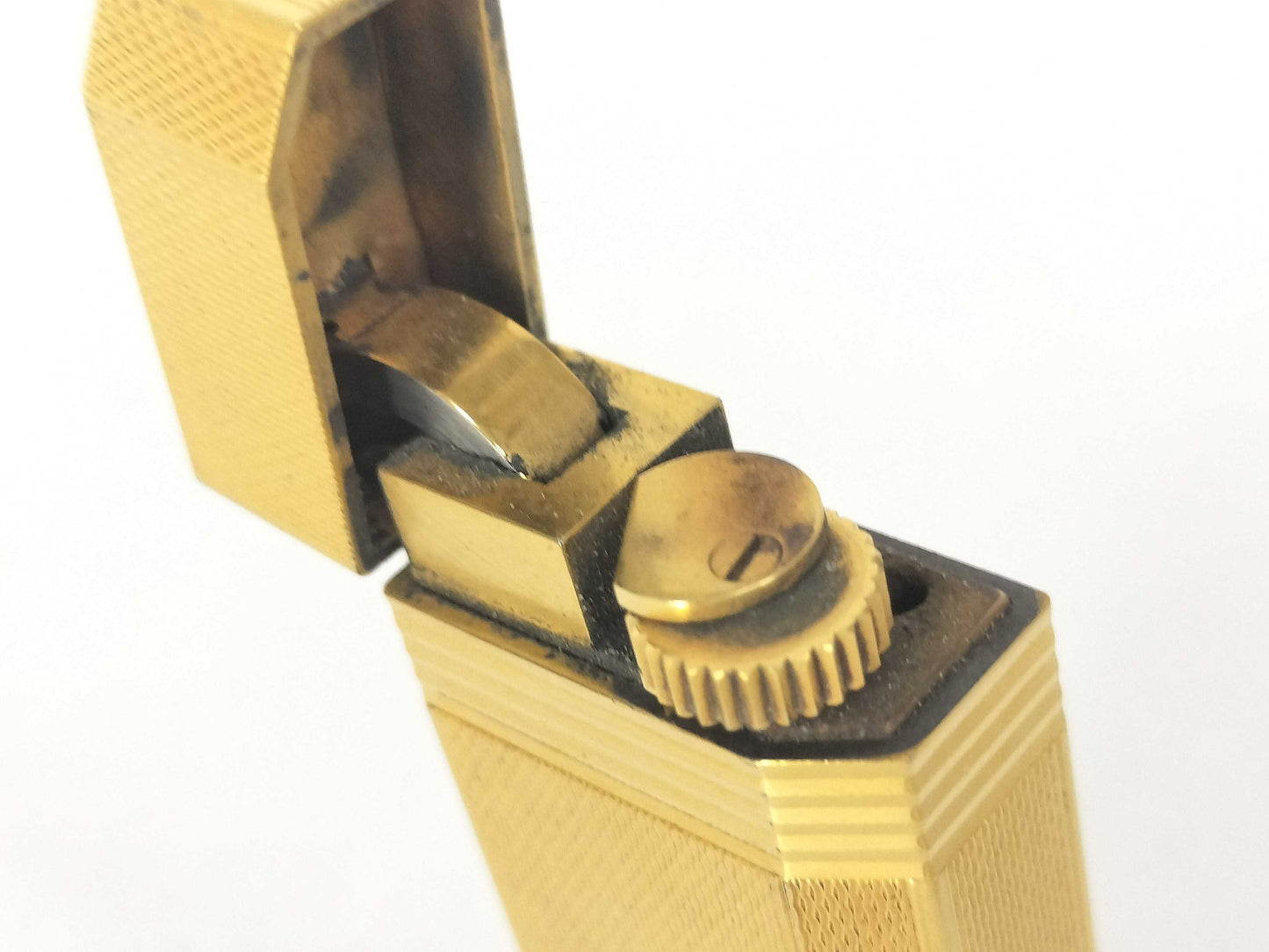 Cartier Cartier lighter ignition not confirmed lighter