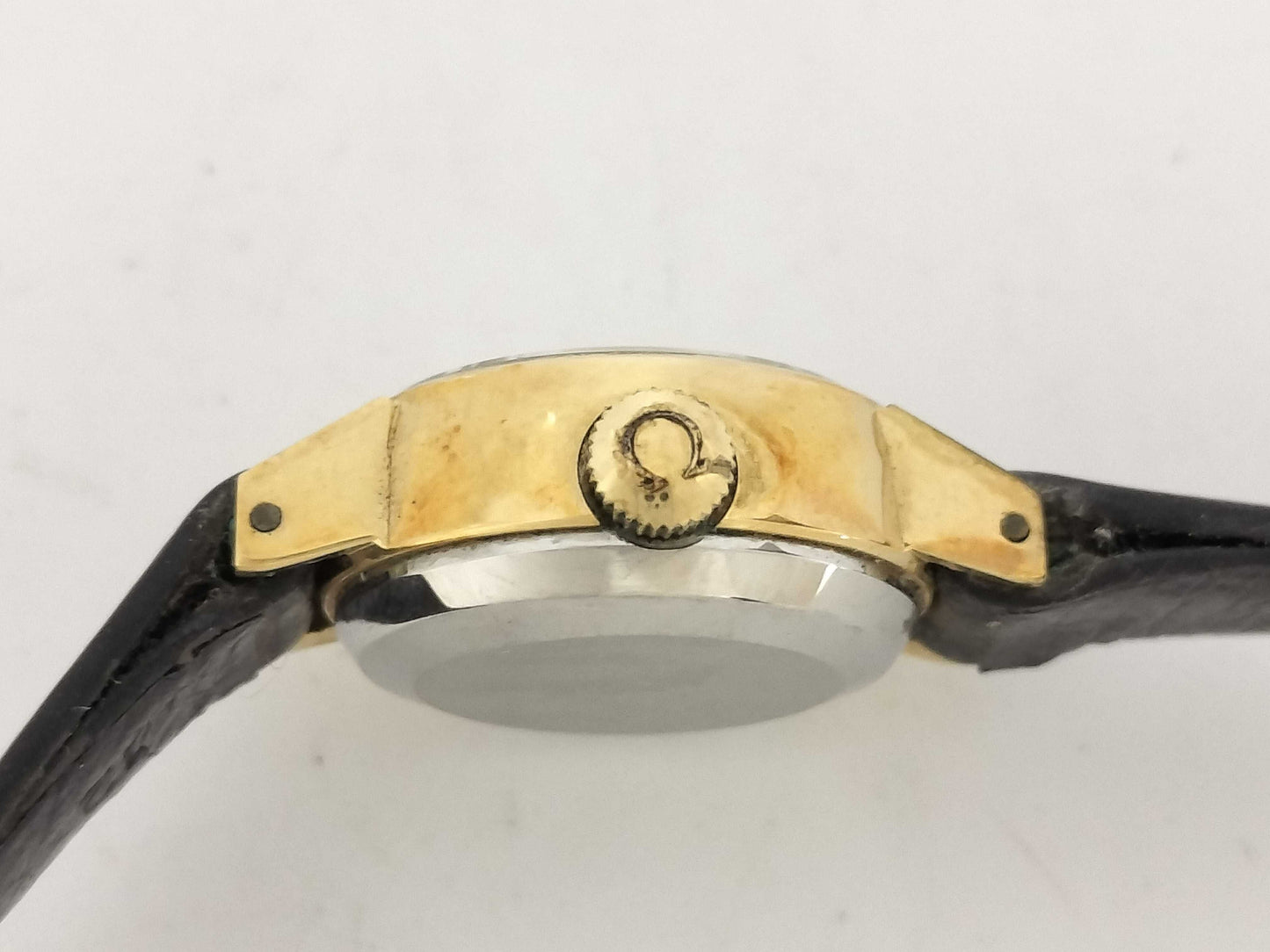 OMEGA De Ville Stainless Steel/Leather/AT Silver Dial Women's Watch