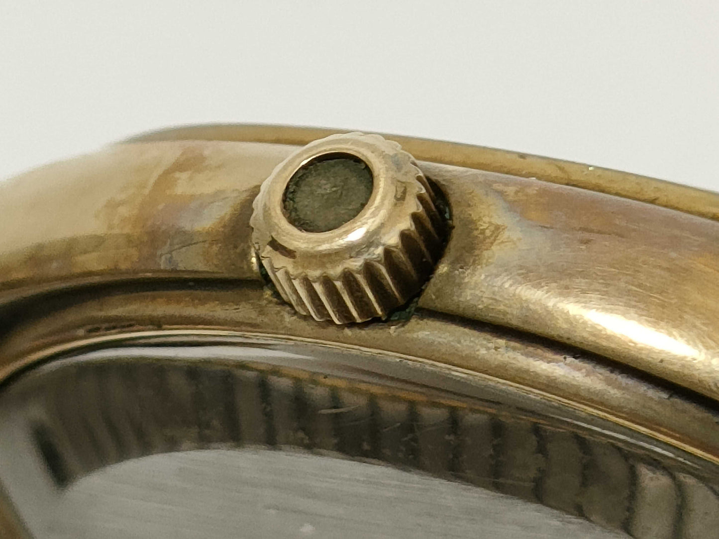 OMEGA Seamaster De Ville Stainless Steel/GP/QZ Gold Dial Non-Working/No Operational Guarantee Boys' Watch