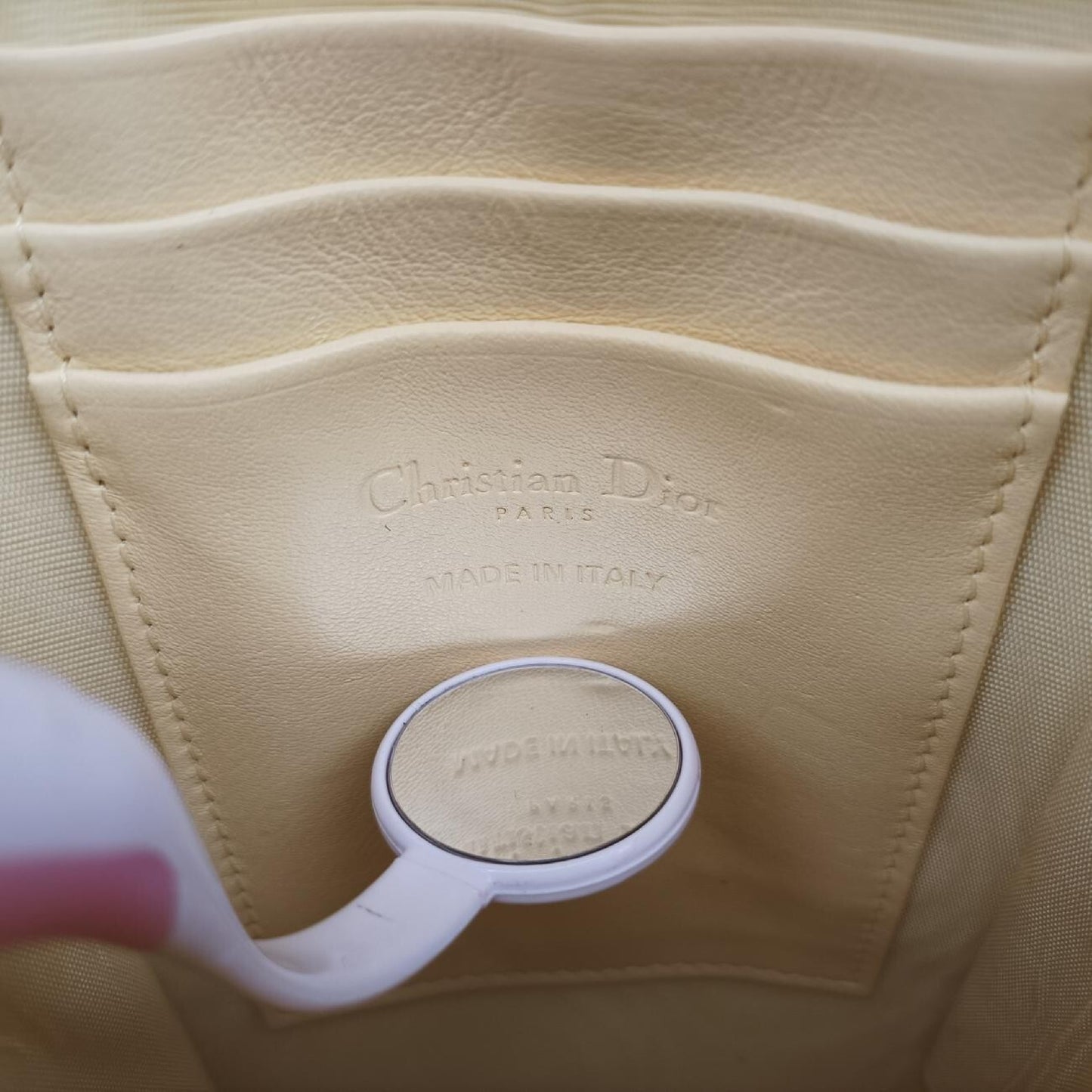 Dior Lady Dior Cannage Phone Holder Yellow Patent 56-MA-0291 Shoulder Bag