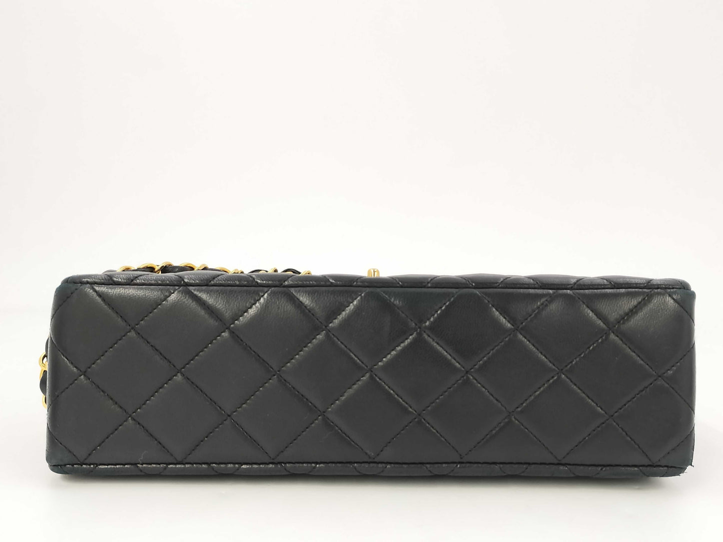 CHANEL Lambskin Matelasse Chain Shoulder Bag