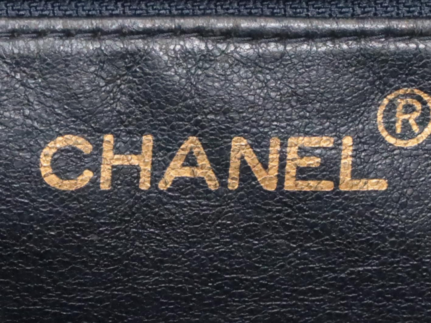 CHANEL Giant Chain Tote No. 3 Shoulder Bag