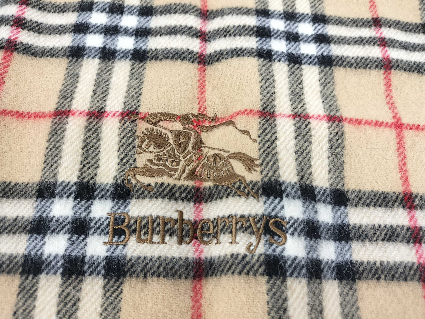 BURBERRY / Knee Blanket / Shawl / Nova Check / Horse Logo Embroidery / Nishikawa Sangyo / Wool / Beige Other Apparel