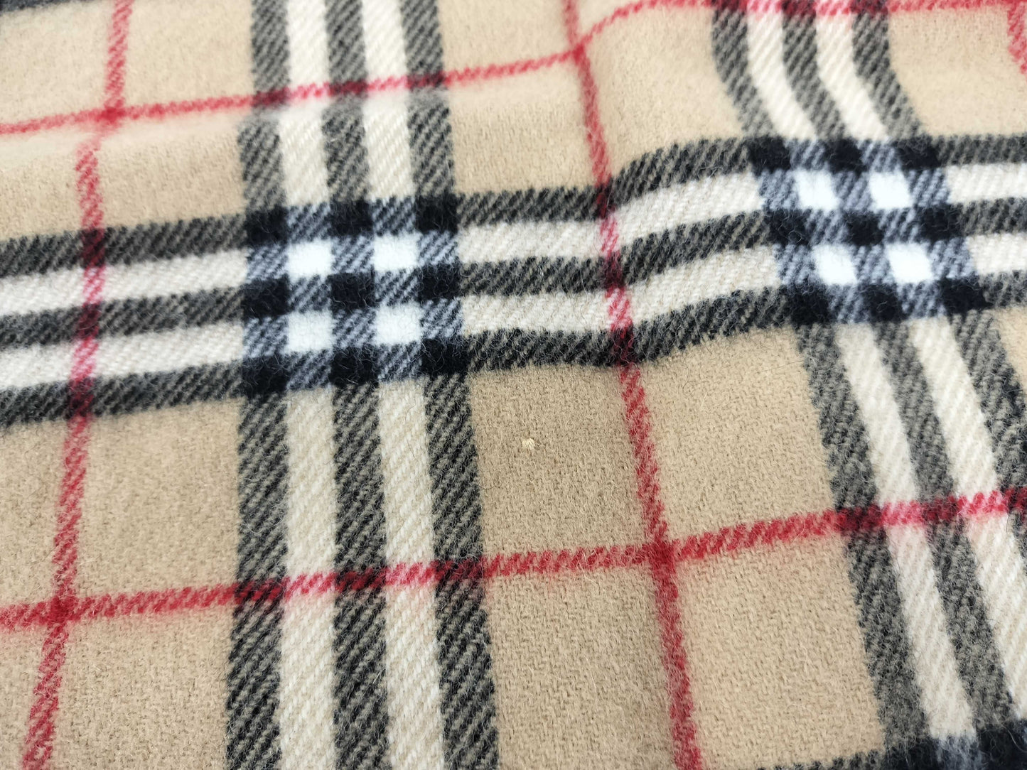 BURBERRY / Knee Blanket / Shawl / Nova Check / Horse Logo Embroidery / Nishikawa Sangyo / Wool / Beige Other Apparel