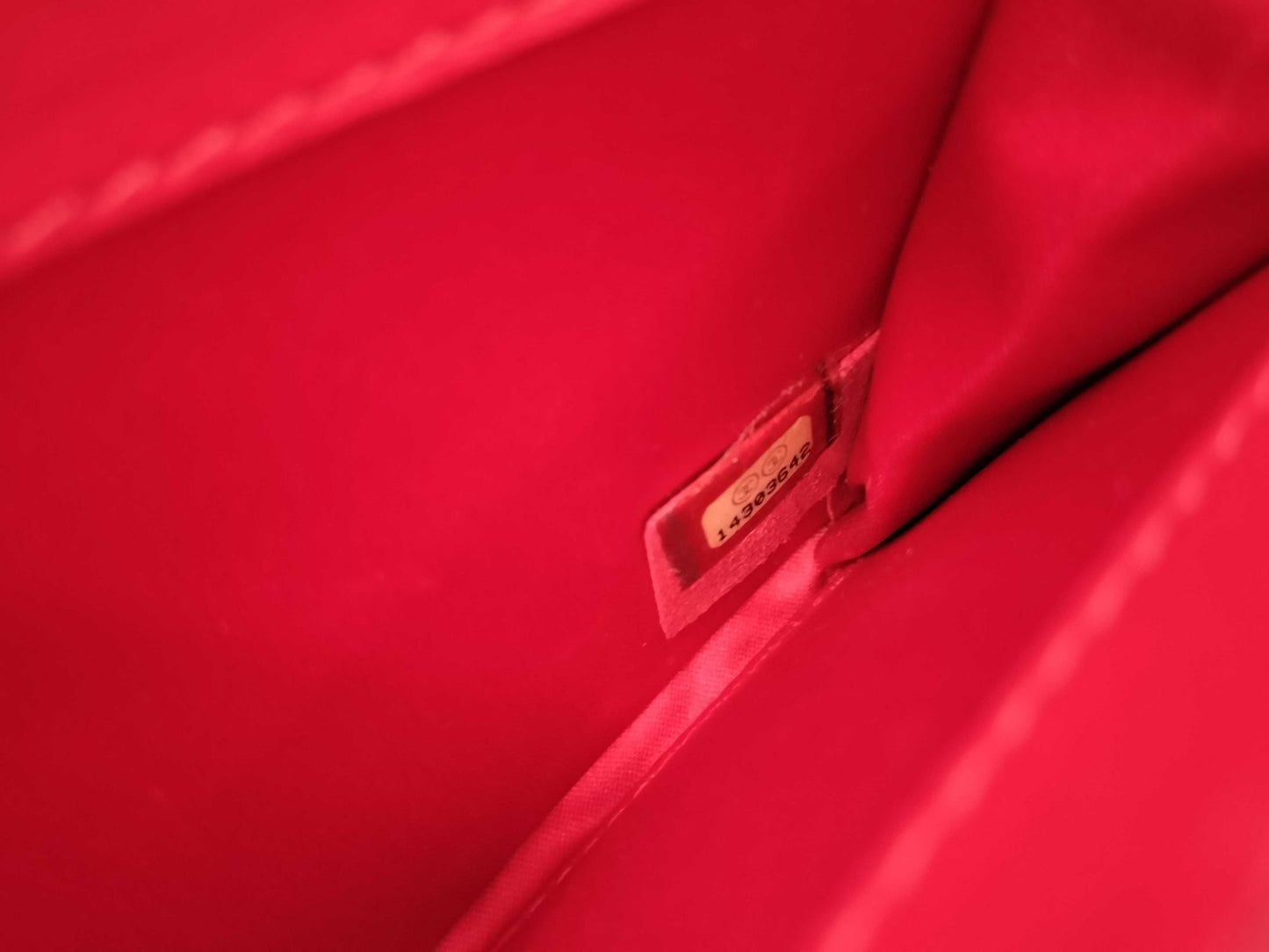 CHANEL Matelasse East West Lambskin Chain Wallet, Red, No. 14, Shoulder Bag