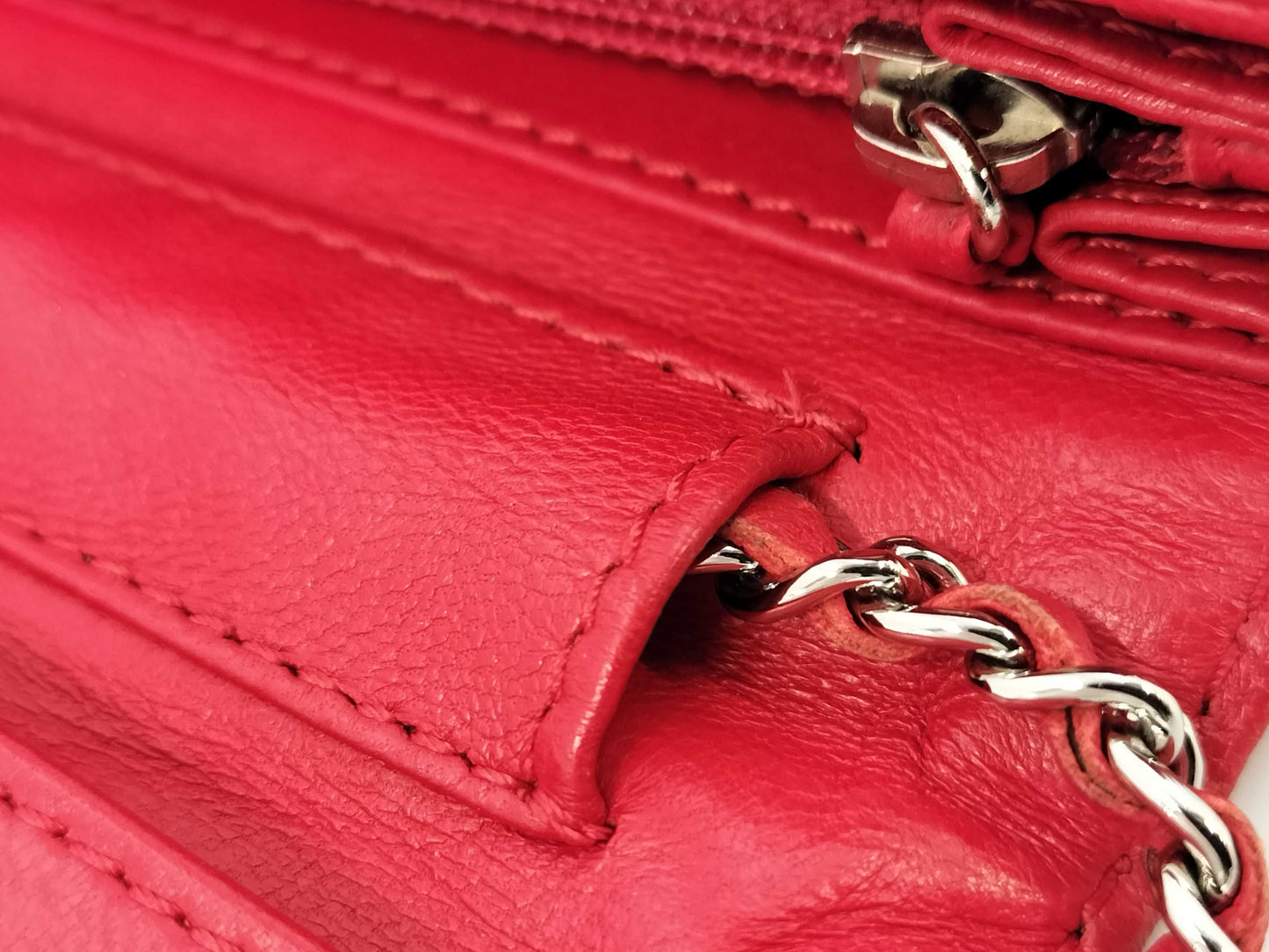 CHANEL Matelasse East West Lambskin Chain Wallet, Red, No. 14, Shoulder Bag