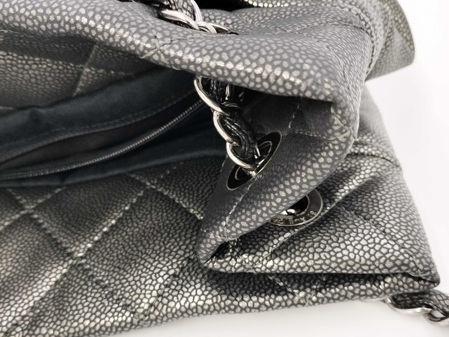 CHANEL Caviar Leather Matelasse Chain Tote Bag with Silver Hardware, Shoulder Bag, Tote Bag