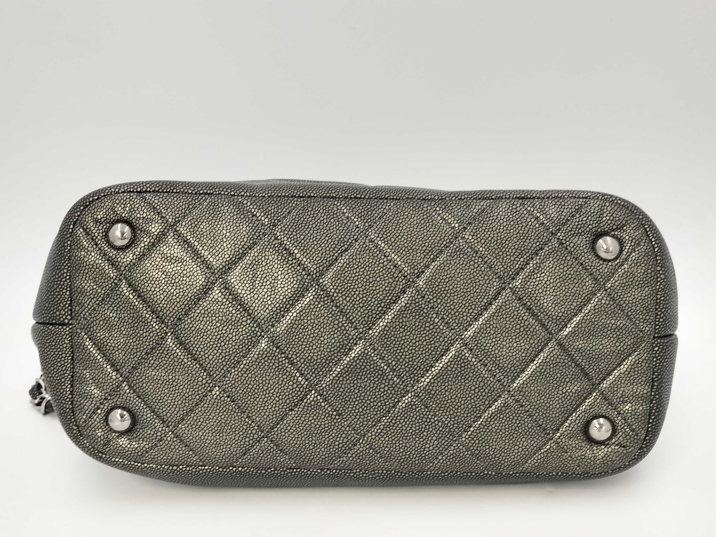 CHANEL Caviar Leather Matelasse Chain Tote Bag with Silver Hardware, Shoulder Bag, Tote Bag