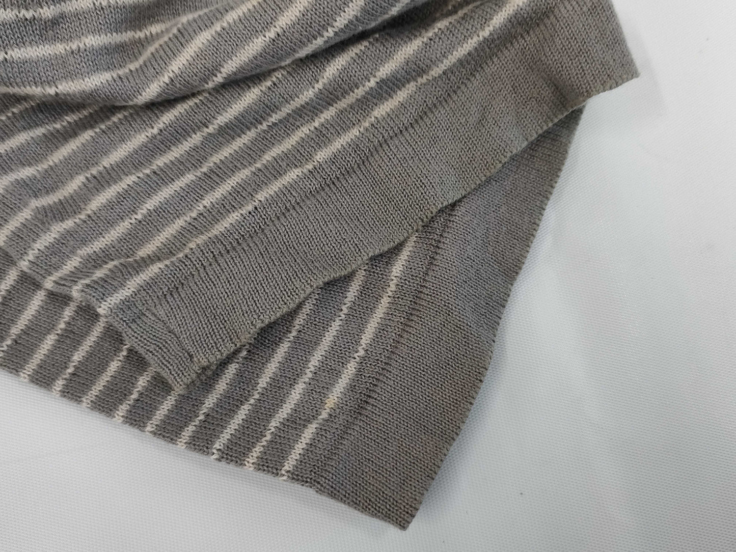 LOUIS VUITTON cardigan with LV logo