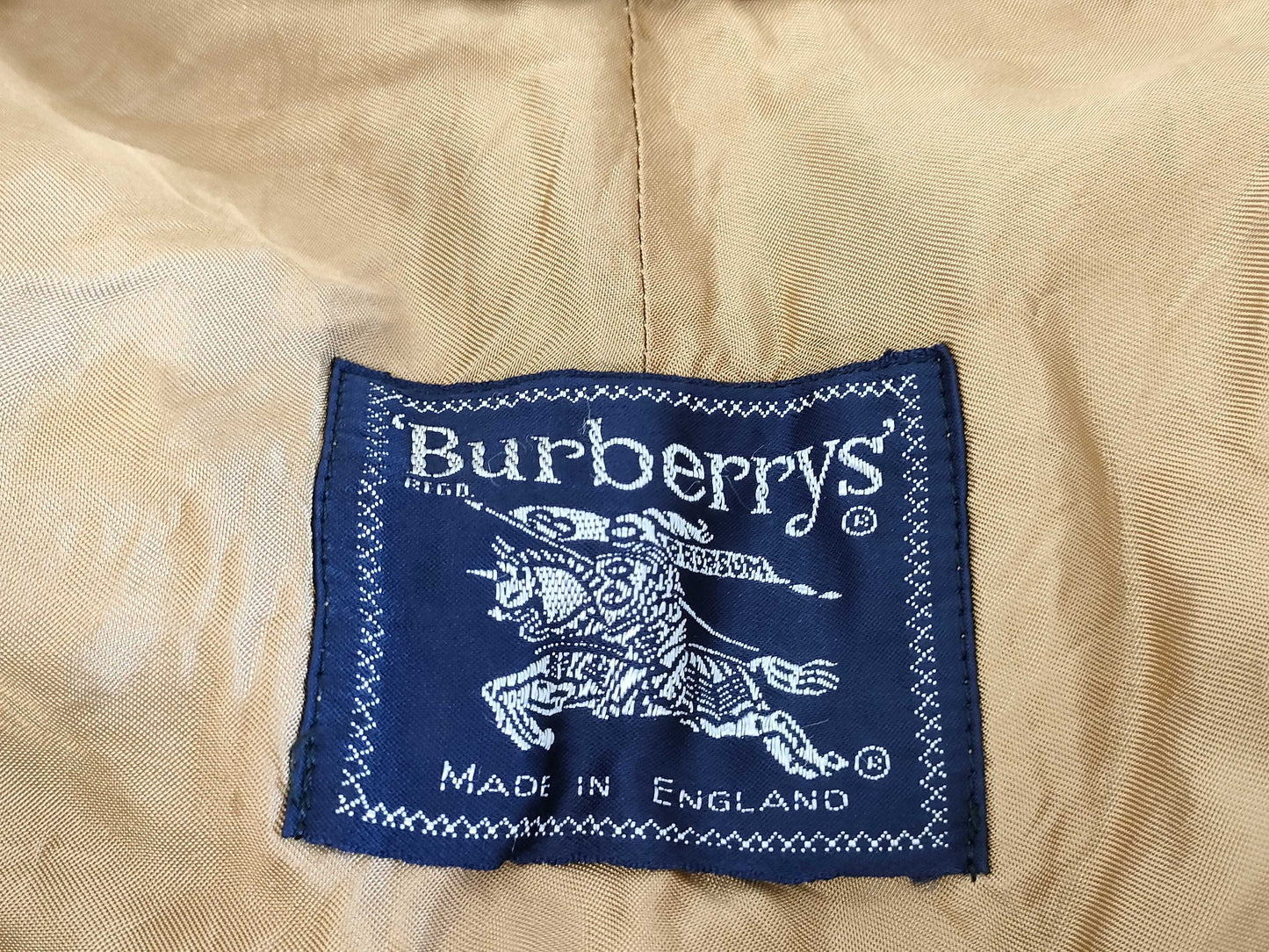 BURBERRY Trench Coat Liner Size 46 Coat