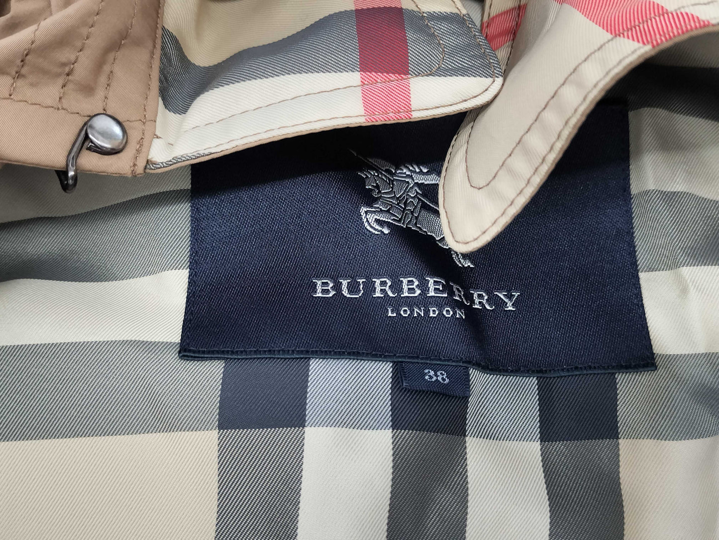 BURBERRY BURBERRYLONDON Spring Coat with Drawstring Bag, Nylon, Size 38
