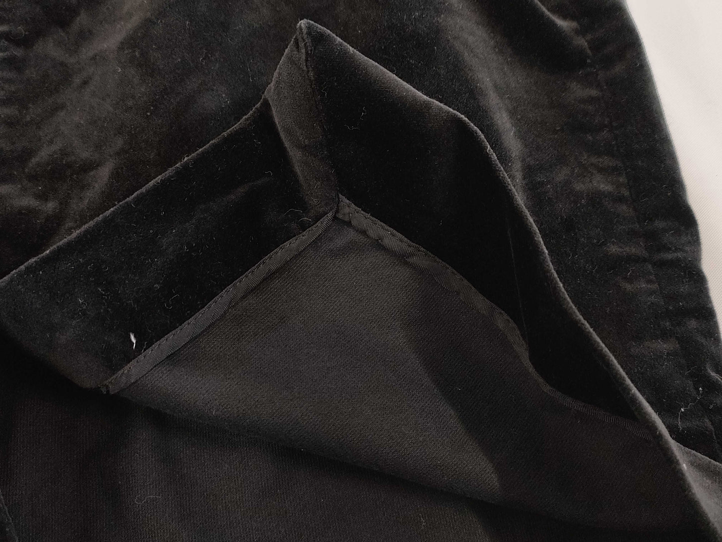 GUCCI Velvet Skirt with Gold Hardware, Black
