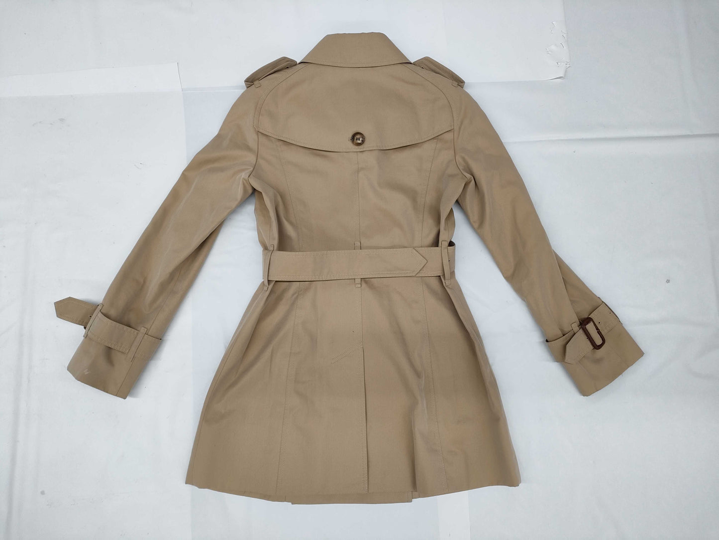 BURBERRY LONDON trench coat