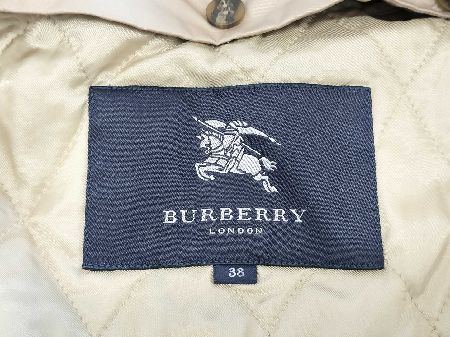 BURBERRY Quilted Liner Coat Size 38 Coat