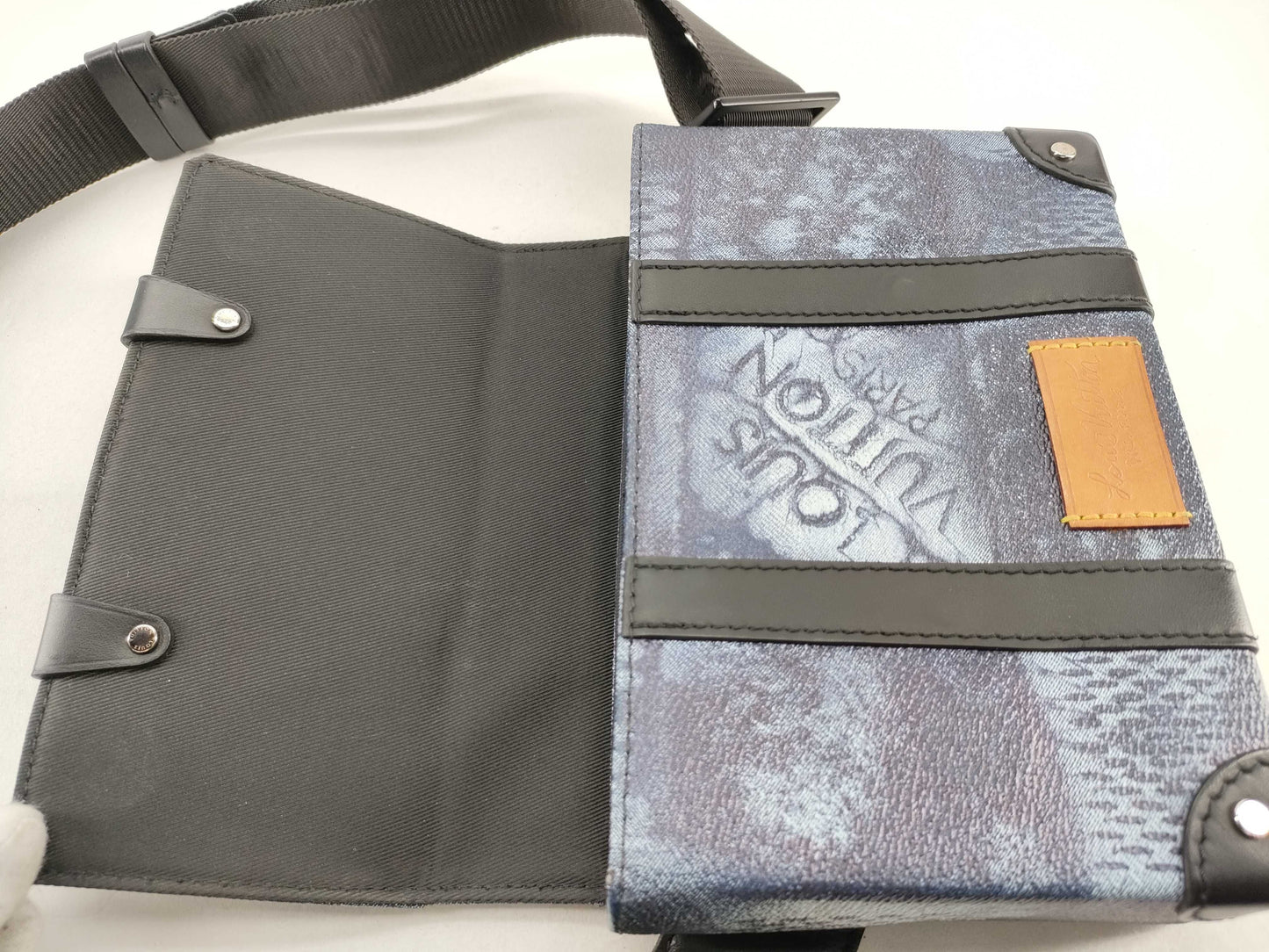 LOUIS VUITTON Louis Vuitton Shoulder Bag/Waist Bag