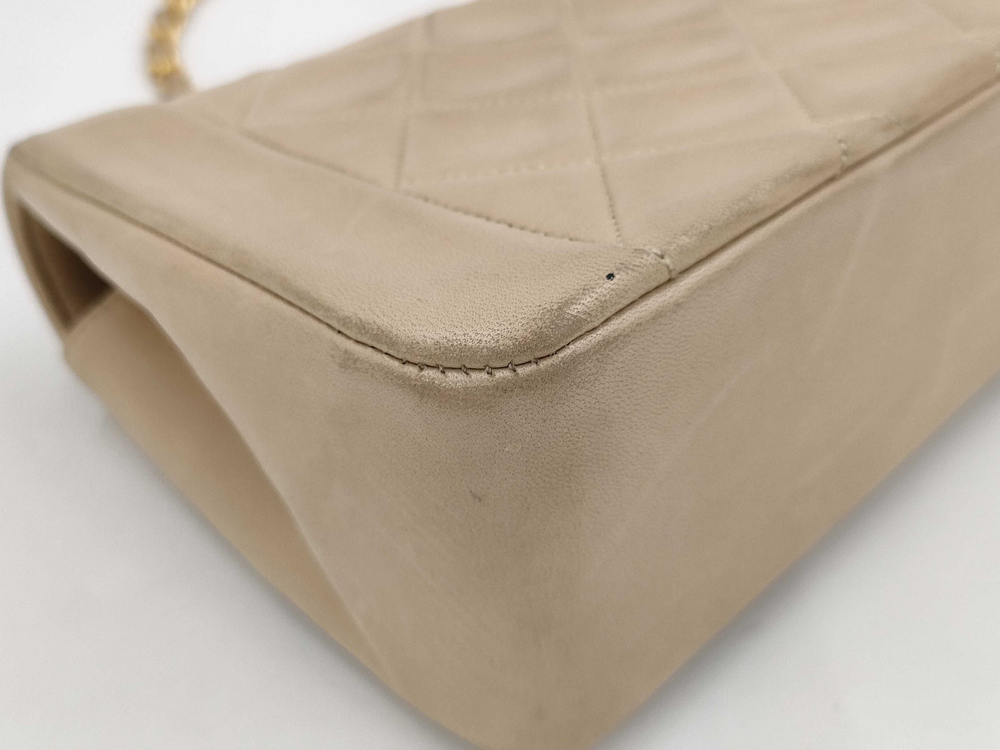 CHANEL Diana Flap Chain Bag, Beige, 23cm, Lambskin, Strap Thread, No Seal, Warranty Card Included, 2046331, Shoulder Bag