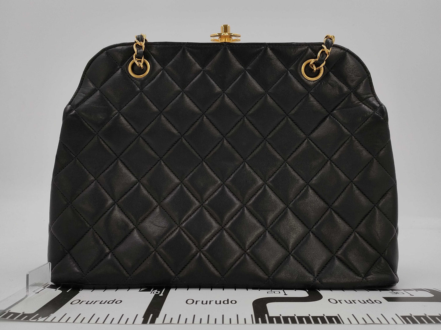 CHANEL Matelasse Chain Shoulder Bag in Black Lambskin with Box and Warranty 4409819