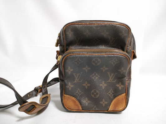 LOUIS VUITTON Monogram Amazon TH1012 Shoulder Bag