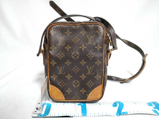 LOUIS VUITTON Monogram Amazon TH1012 Shoulder Bag