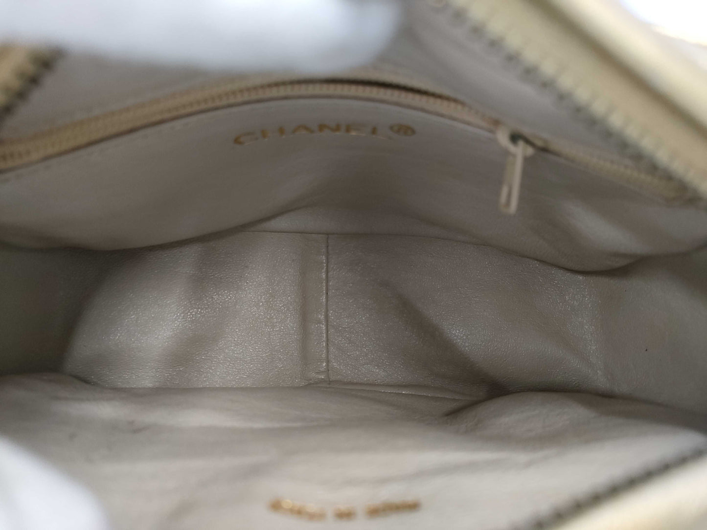 CHANEL Lamb V-Stitch Fringed Shoulder Bag with Seal