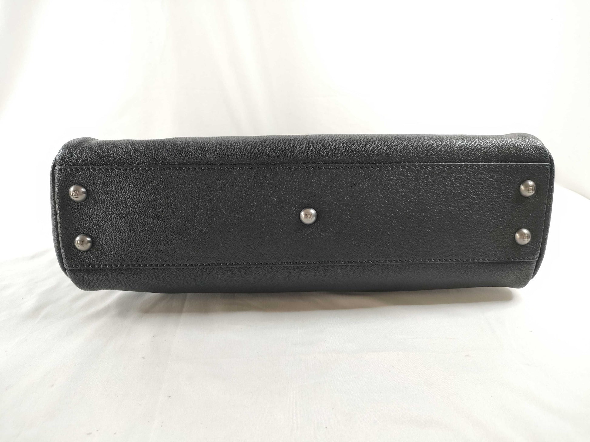 FENDI Peekaboo Leather 2-Way Shoulder Bag