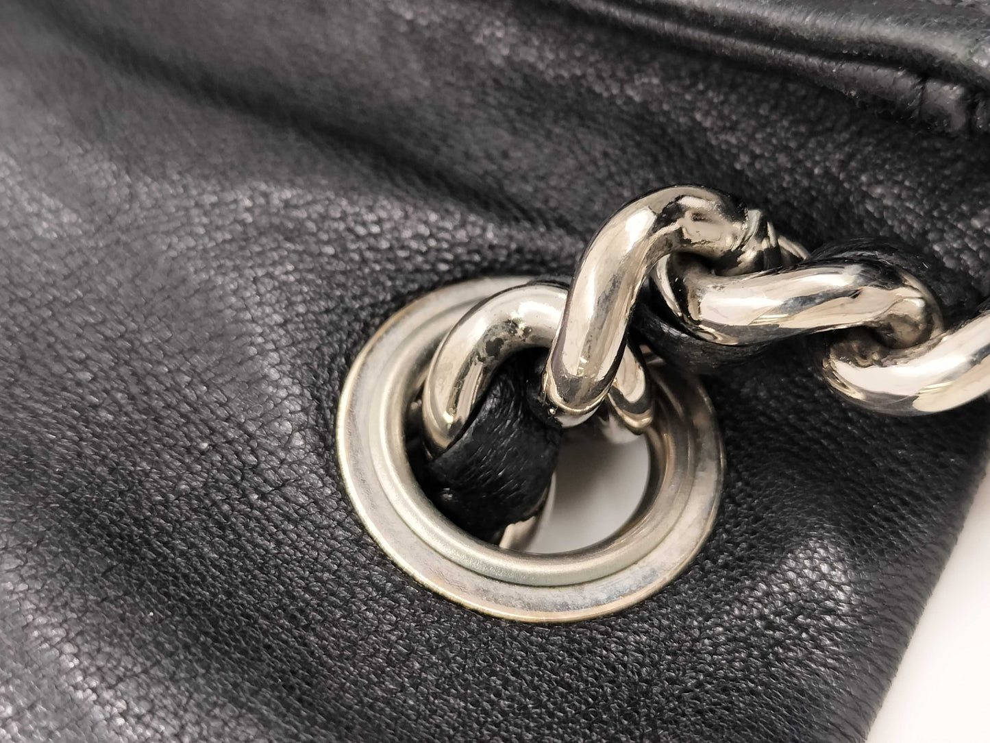 CHANEL Matelasse Lamb Shoulder Bag with Seal