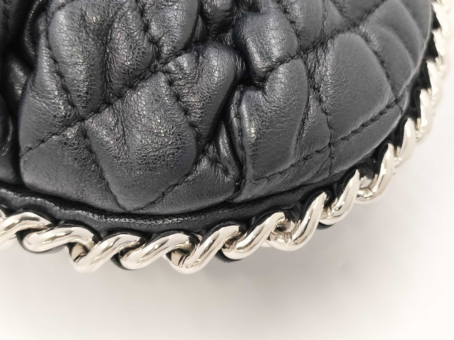 CHANEL Matelasse Lamb Shoulder Bag with Seal