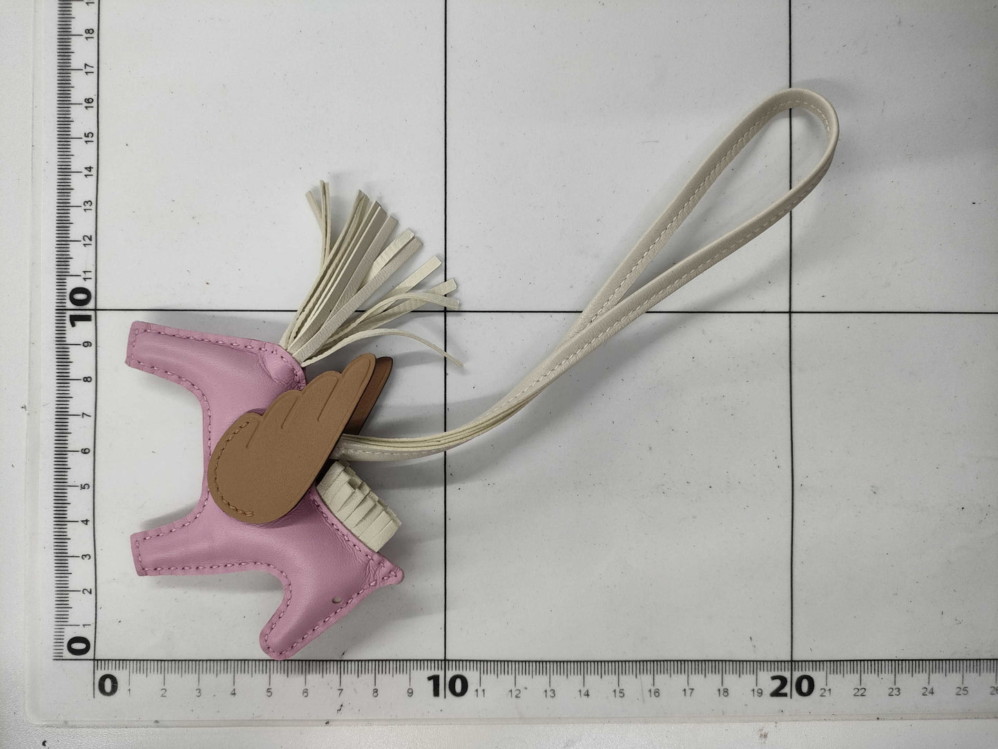 HERMES Pegasus B engraved charm