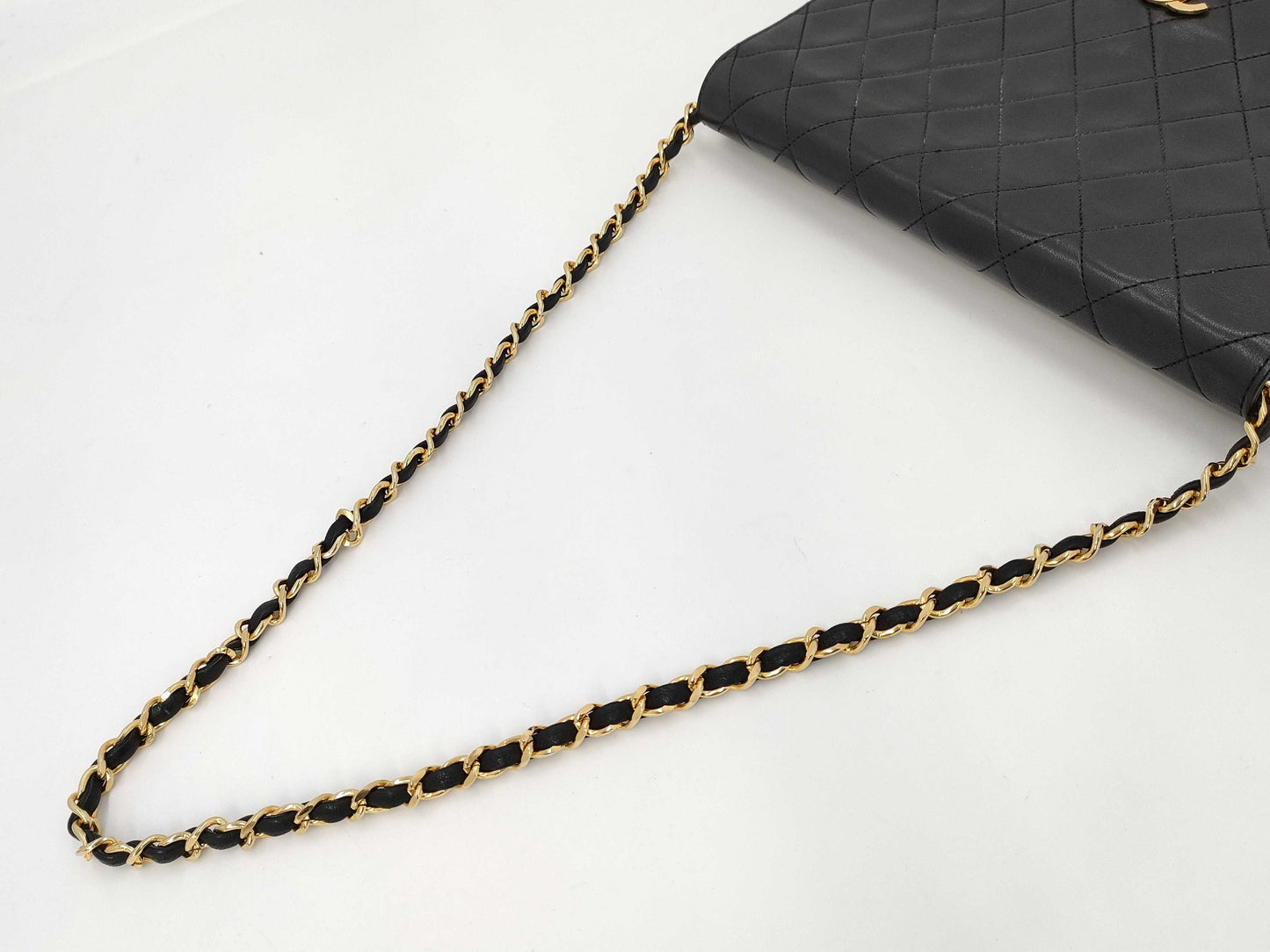 CHANEL CHANEL Matelasse Shoulder Bag
