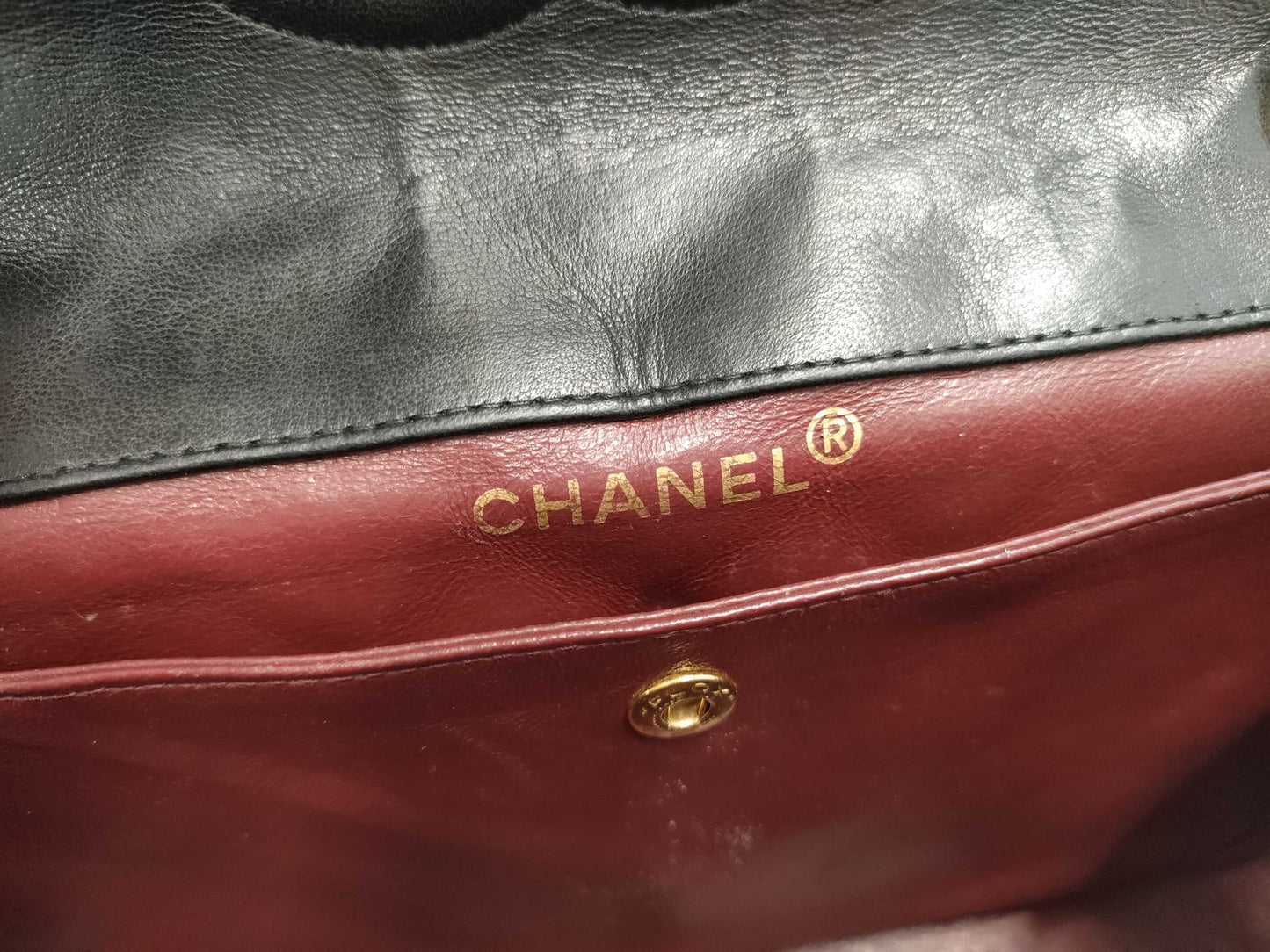 CHANEL Shoulder Bag Black