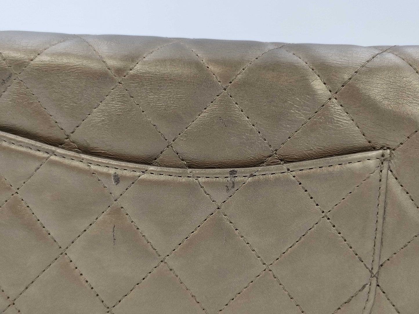CHANEL Matelasse Chain Shoulder Bag