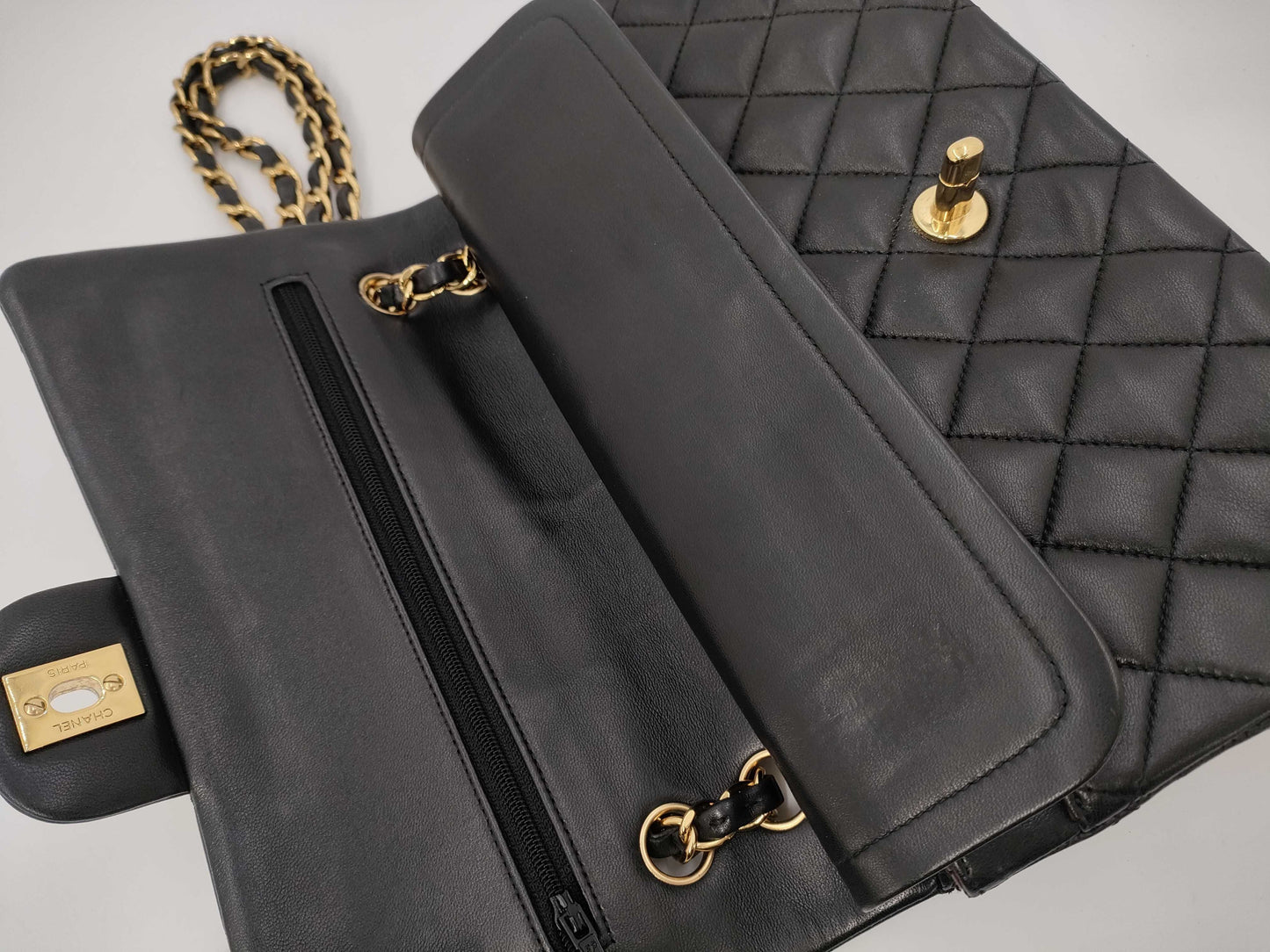 CHANEL Matelasse Shoulder Bag