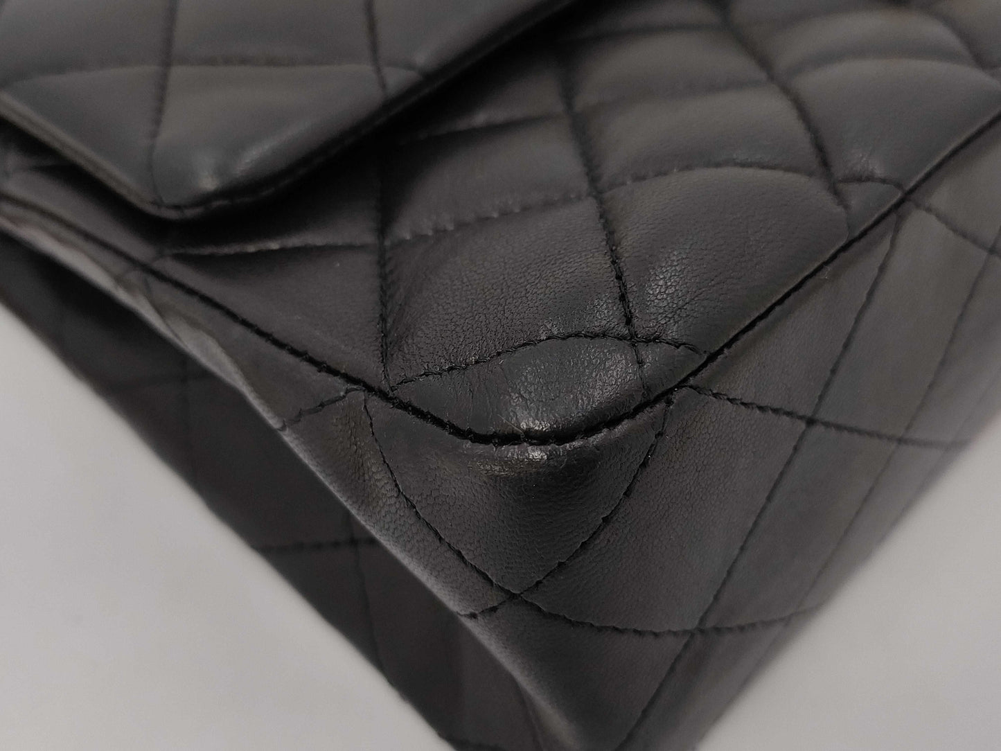 CHANEL Matelasse Shoulder Bag