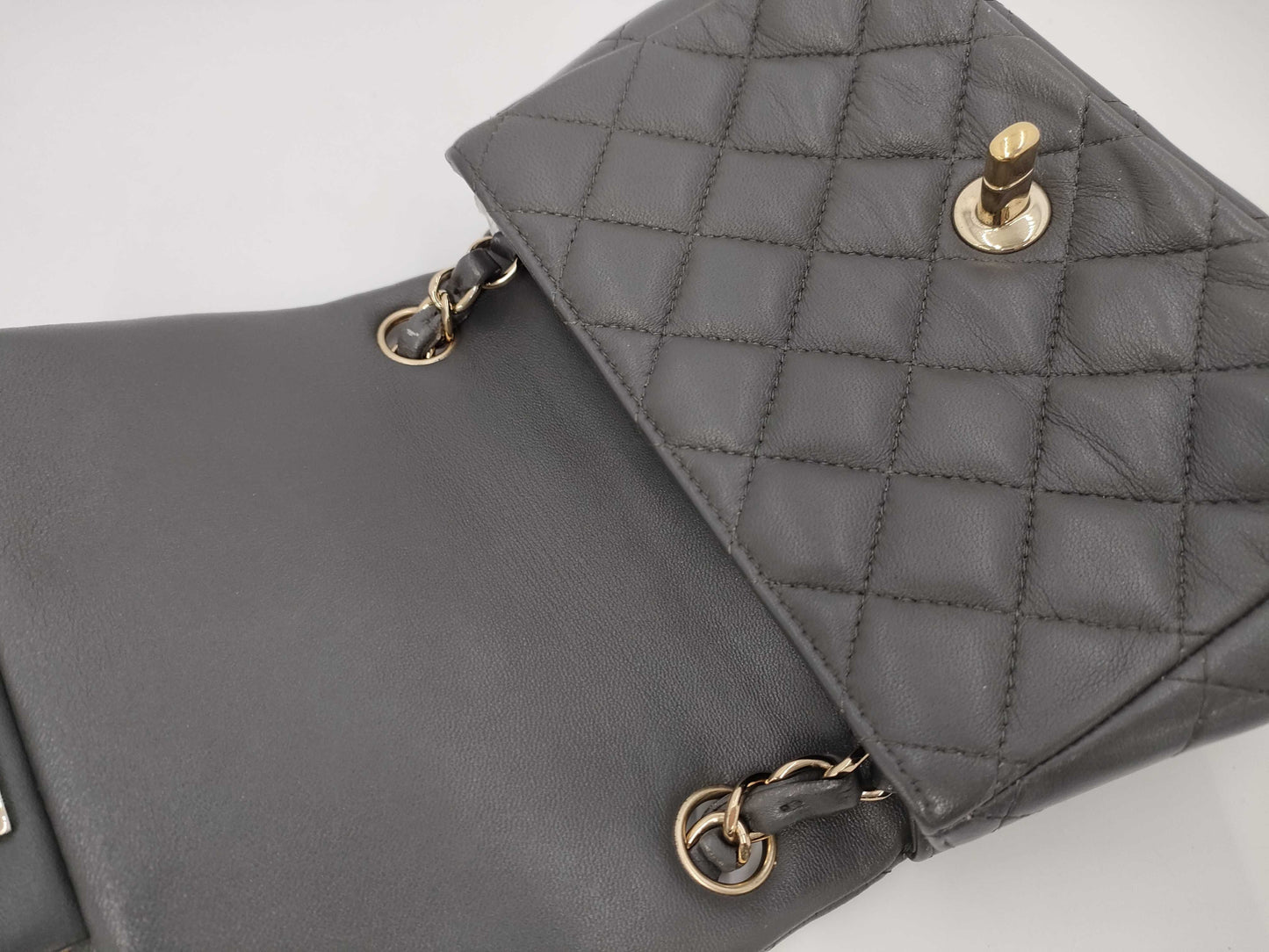 CHANEL Matelasse Shoulder Bag Shoulder Bag