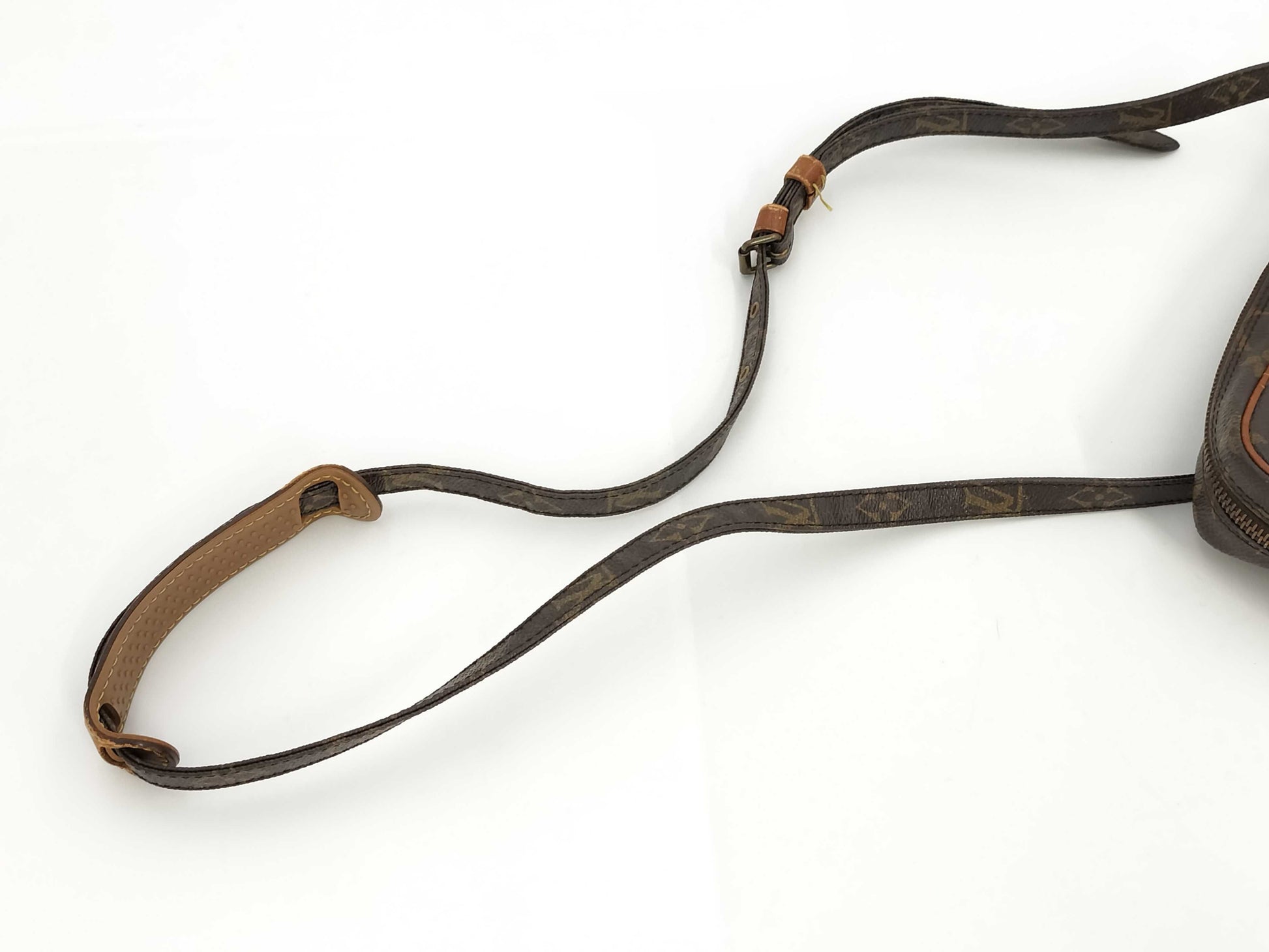 LOUIS VUITTON Marly Bandouliere Shoulder Bag