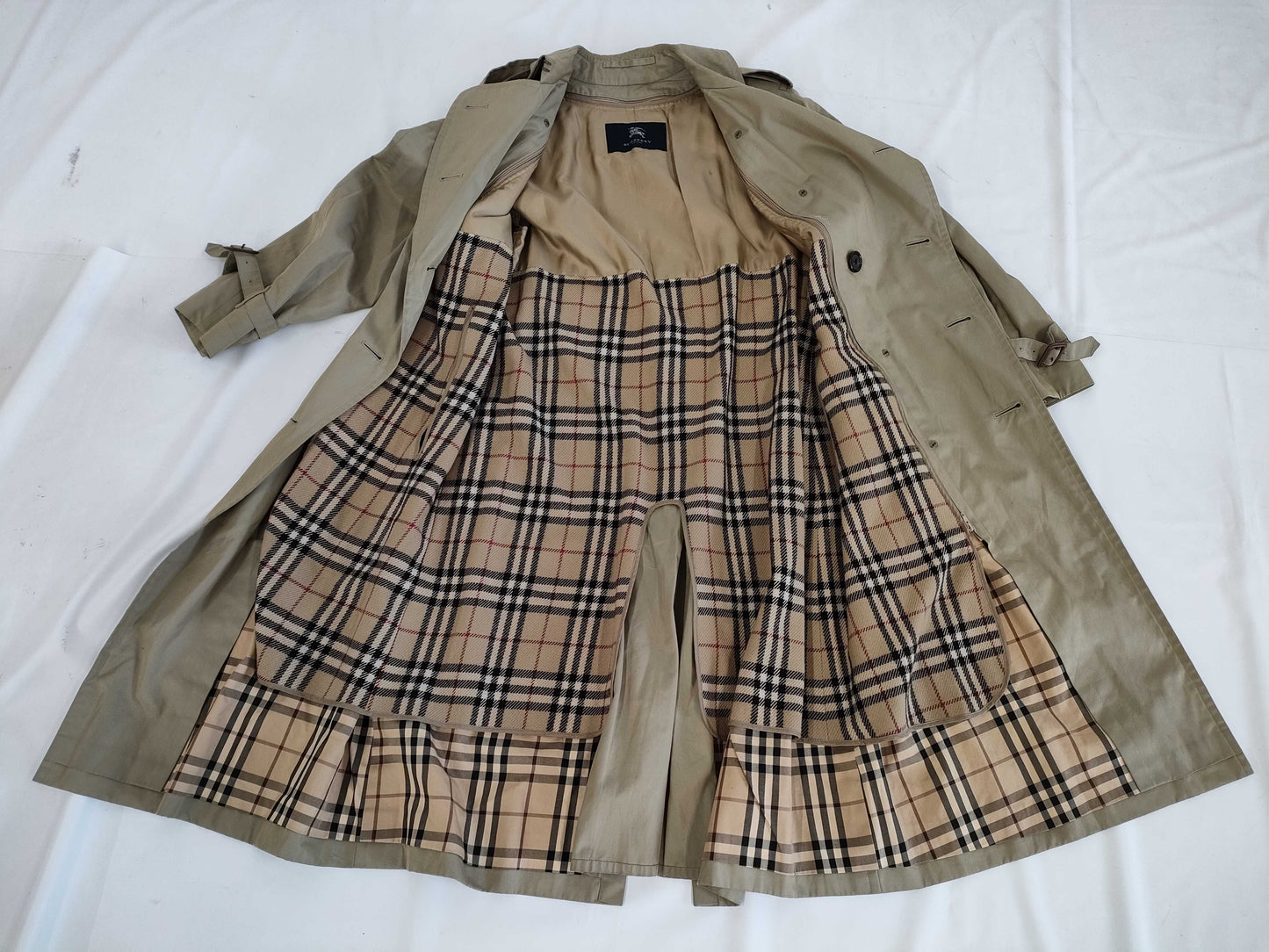 BURBERRY Nova Check Trench Coat with Cashmere Lining