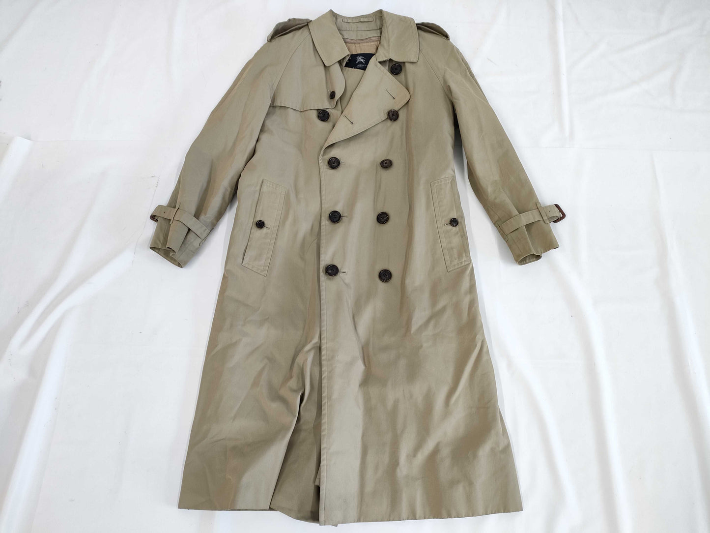 BURBERRY Nova Check Trench Coat with Cashmere Lining