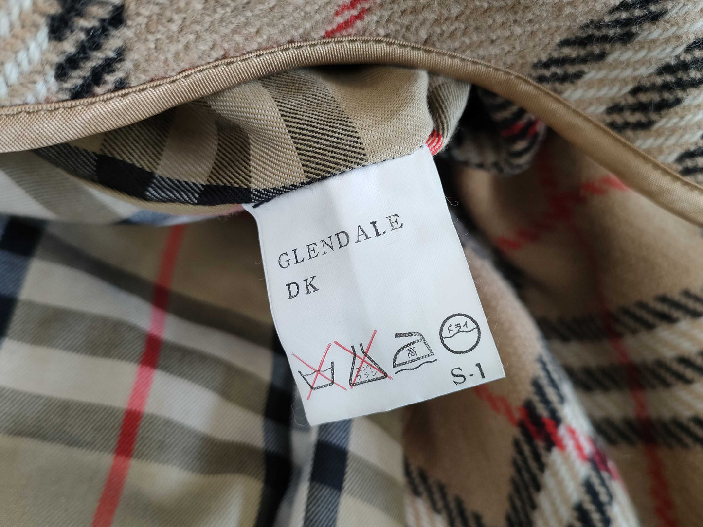 BURBERRY Nova Check Trench Coat with Liner
