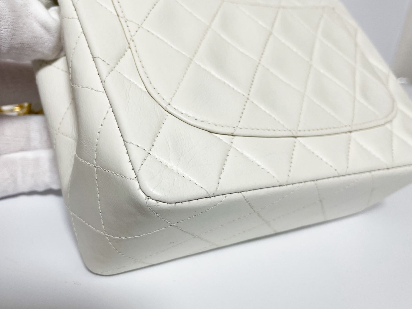 CHANEL Mini Matelasse White Lambskin Shoulder Bag with Seal