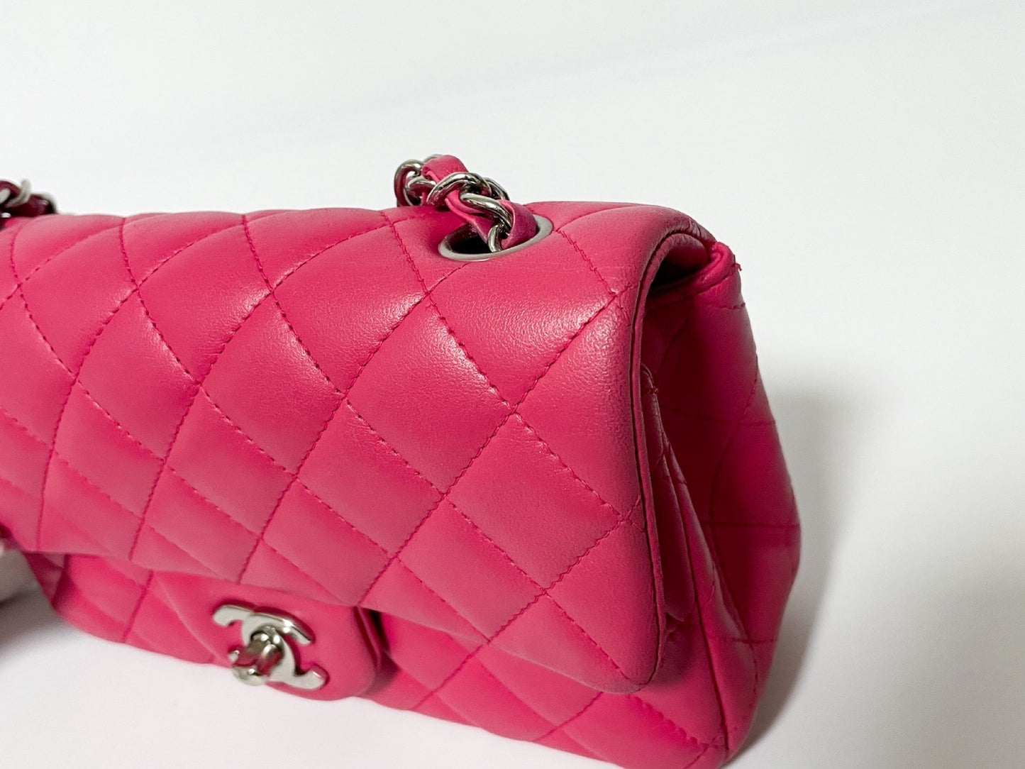 CHANEL Single Flap Mini Matelasse Pink Shoulder Bag with Seal